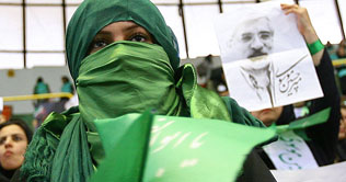 Iran leaders 'flee Tehran' due to death threats by government mobs